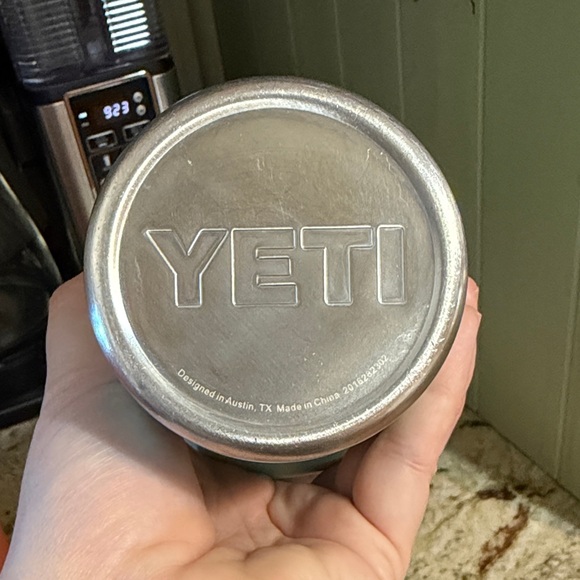Yeti Mint Green Tumbler - Picture 2 of 3